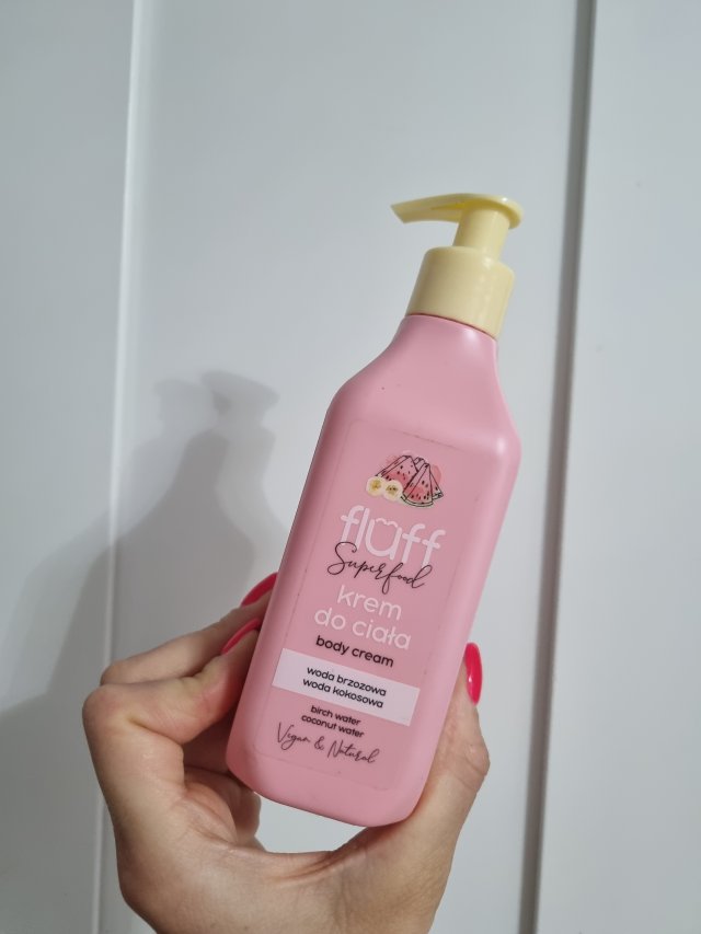 akcja denkowanie! grudzień - kosmetyki w świątecznych opakowaniach i świątecznych kolorach 🎄❄️⛄🎀🎁🎅