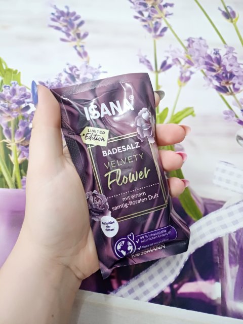 Isana Sól do kąpieli, Velvety Flower