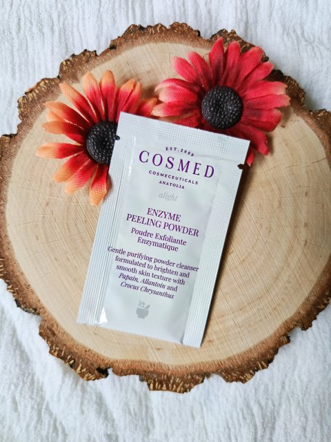 Peeling w pudrze do twarzy 