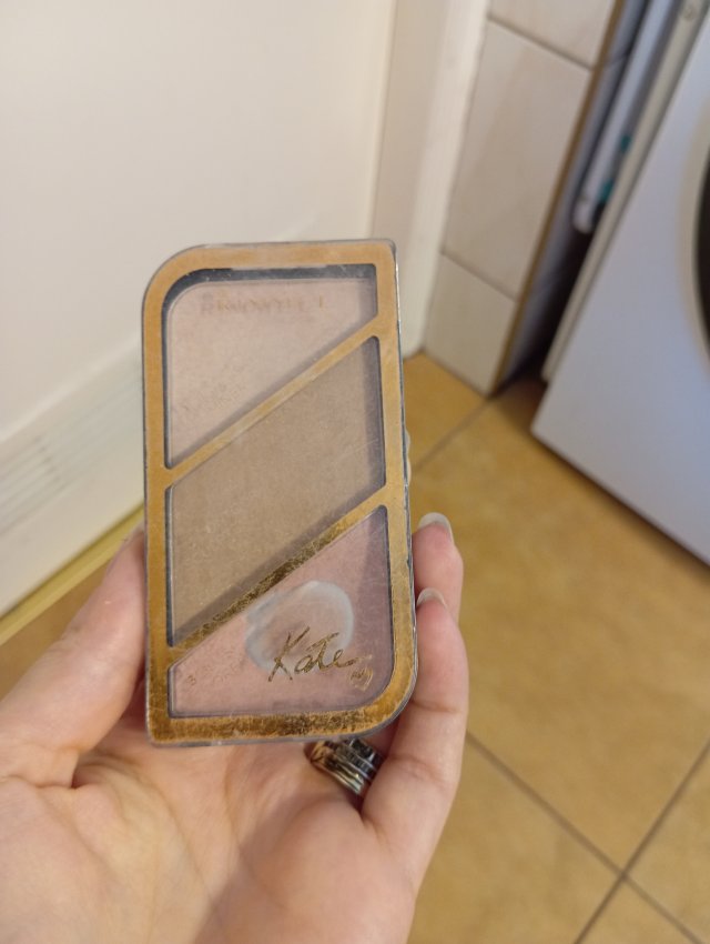 Rimmel Sculpting & Highlighting Kit, Paleta do konturowania twarzy, Rozświetlacz, Bronzer, Róż, nr 001 Golden Sands, Kate