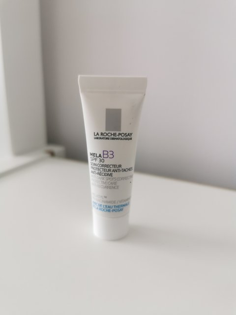 La Roche Posay Mela B3, Krem do twarzy, SPF30, Korygujący, Na dzień, Przeciw przebarwieniom i ich nawrotom