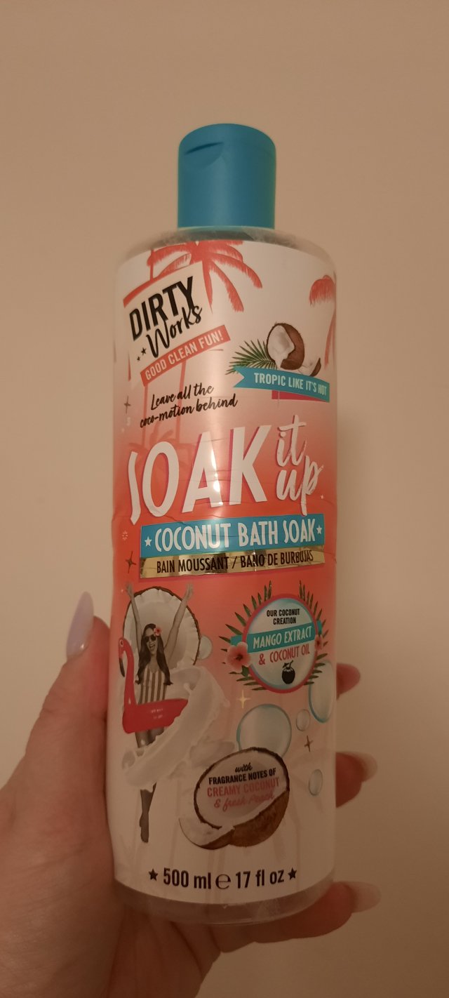 akcja denkowanie! grudzień - kosmetyki w świątecznych opakowaniach i świątecznych kolorach 🎄❄️⛄🎀🎁🎅