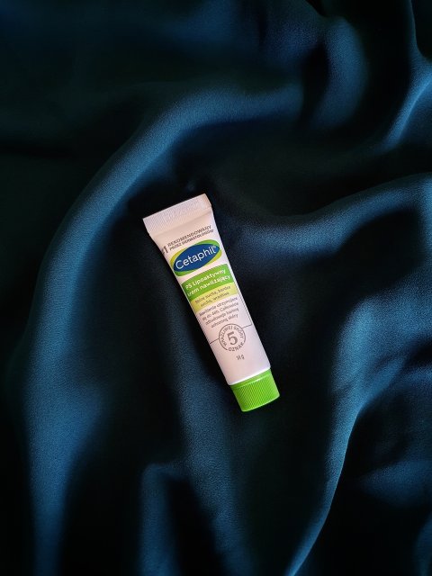 Cetaphil PS Lipoaktywny krem nawilżający 