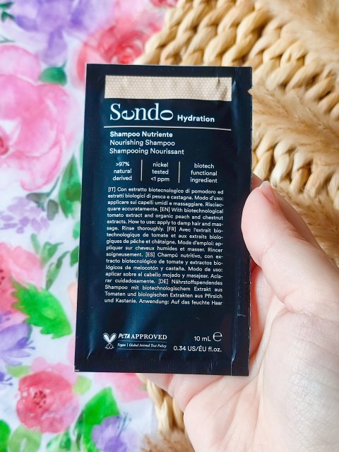 Próbka szamponu do włosów 