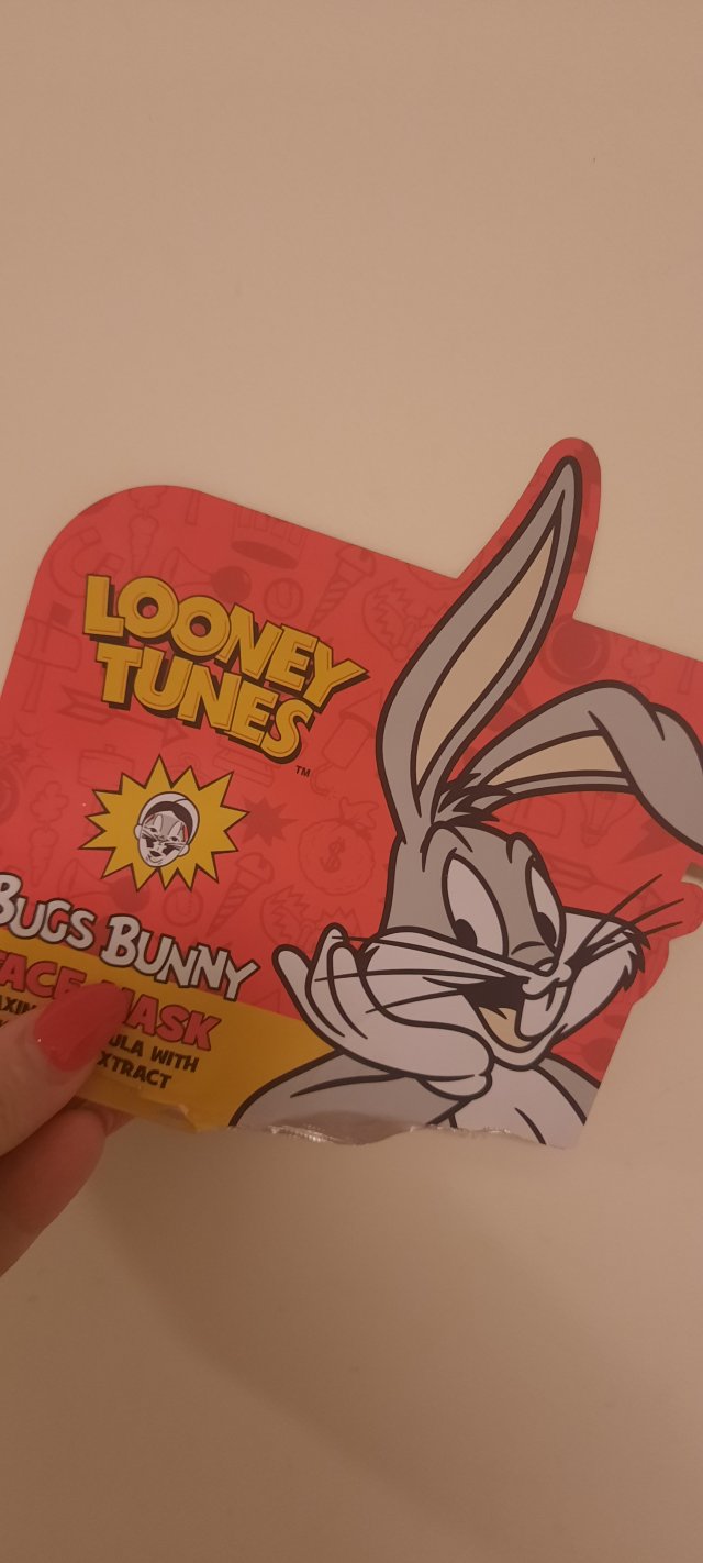 Denkowanie część druga :) Grudzień, kosmetyki w świątecznych opakowaniach lub w świątecznych kolorach: czerwonym, zielonym i złotym 