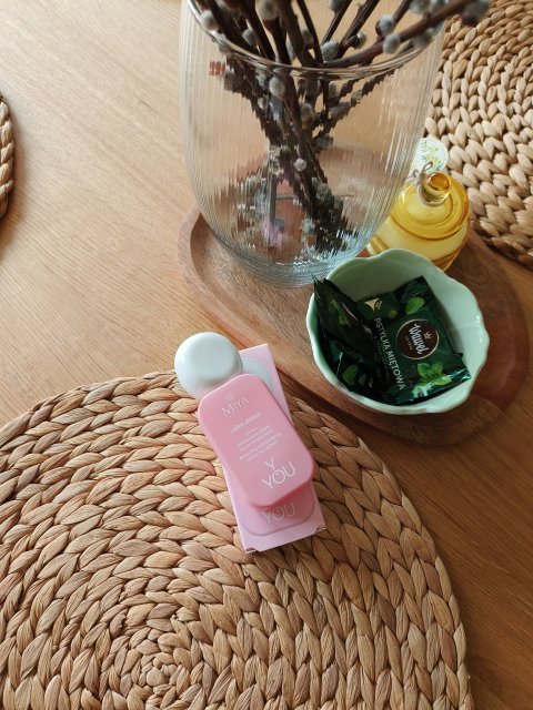 Miya Cosmetics Y.YOU, Serum do twarzy, calm.down, Balansująco-kojące na zaczerwienienia