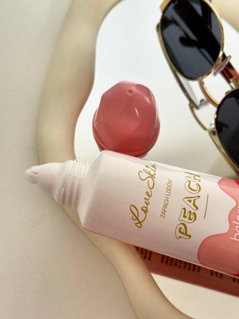 Love Skin Balsam do ciała, Zapach lodów, Peach 
