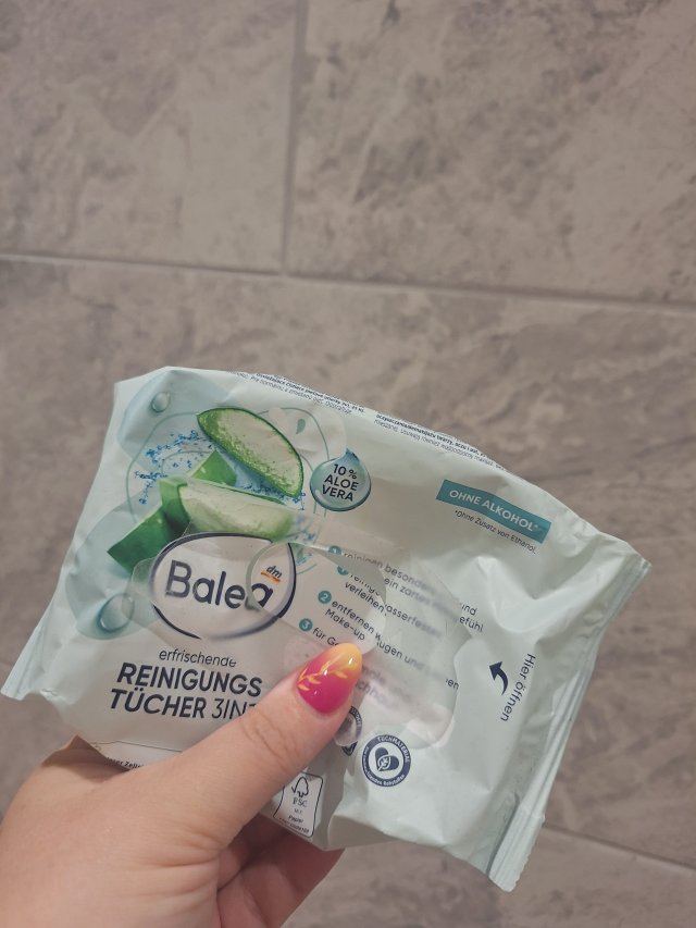 Denkowanie część druga :)  Lipiec: Czas na podróże! Zużywamy produkty do 100 ml ✈️🌴