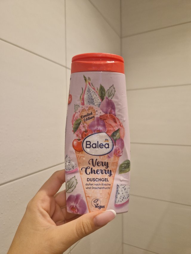 Denkowanie część druga :)  Lipiec: Czas na podróże! Zużywamy produkty do 100 ml ✈️🌴