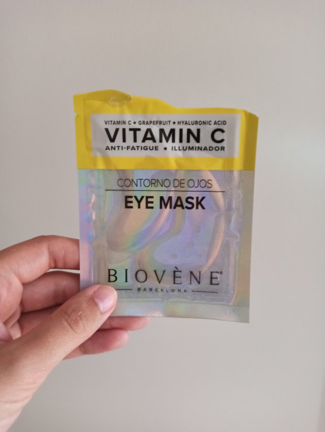 Denkowanie część druga :)  Lipiec: Czas na podróże! Zużywamy produkty do 100 ml ✈️🌴