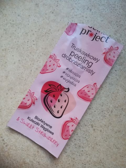 akcja denkowanie! grudzień - kosmetyki w świątecznych opakowaniach i świątecznych kolorach 🎄❄️⛄🎀🎁🎅