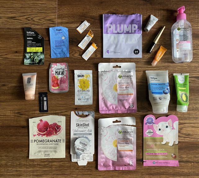 akcja denkowanie! grudzień - kosmetyki w świątecznych opakowaniach i świątecznych kolorach 🎄❄️⛄🎀🎁🎅