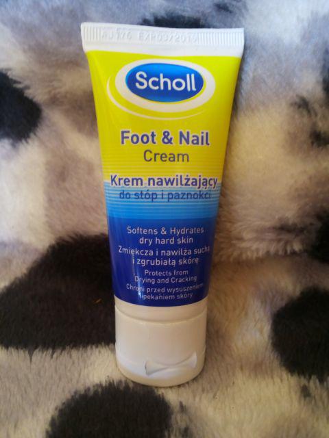 Scholl Krem do stóp i paznokci, Foot & Nail Cream, zmiękcza, nawilża skóre scuhą i zgrubiałą 
