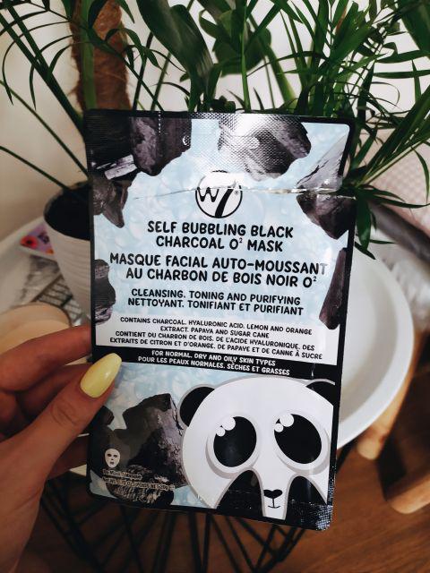 W7 Maska bąbelkowa z aktywnym węglem 