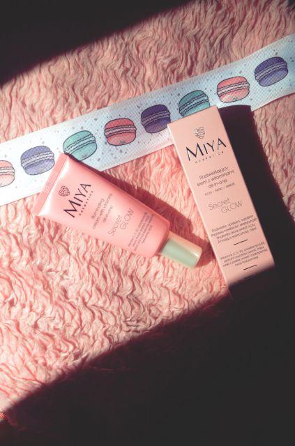 Miya Cosmetics Secret Glow, Krem z witaminami, Rozświetlający, all-in-one, Oczy-Twarz-Dekolt