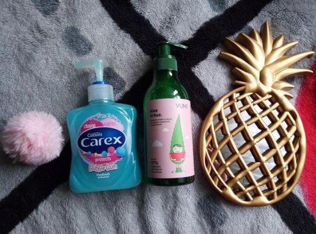 mydła do rąk w płynie 