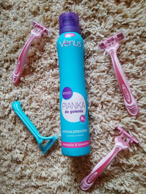 Venus Pianka do golenia, Konwalia i bawełna