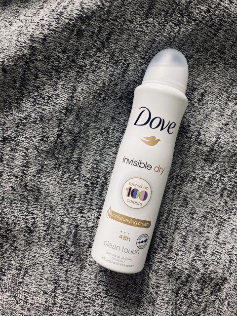 Dove, antyperspirant w sprayu, Invisible Dry