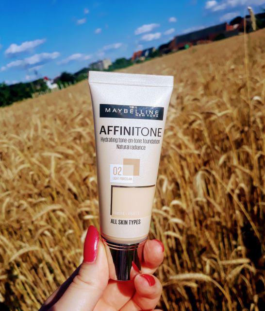 Maybelline Affinitone, Podkład do twarzy, nr 02 Light Porcelain