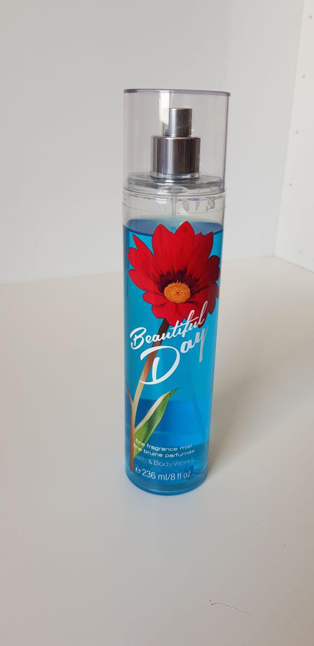 Bath & Body Works Mgiełka do ciała, Beautiful Day
