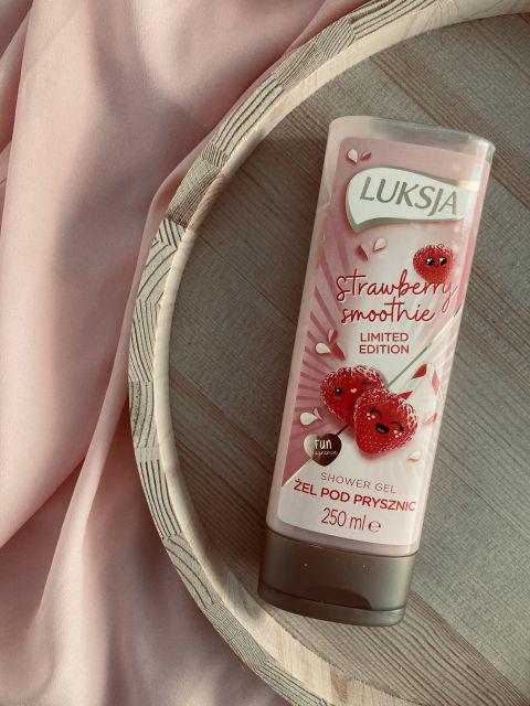 Luksja Żel pod prysznic, Limited Edition, Strawberry Smoothie