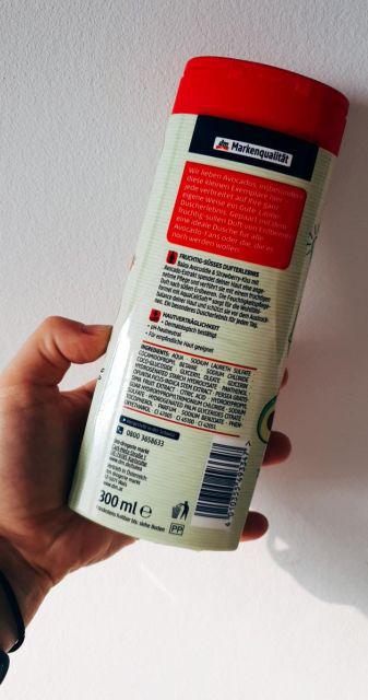 Żel pod prysznic = truskawkowa mamba!!