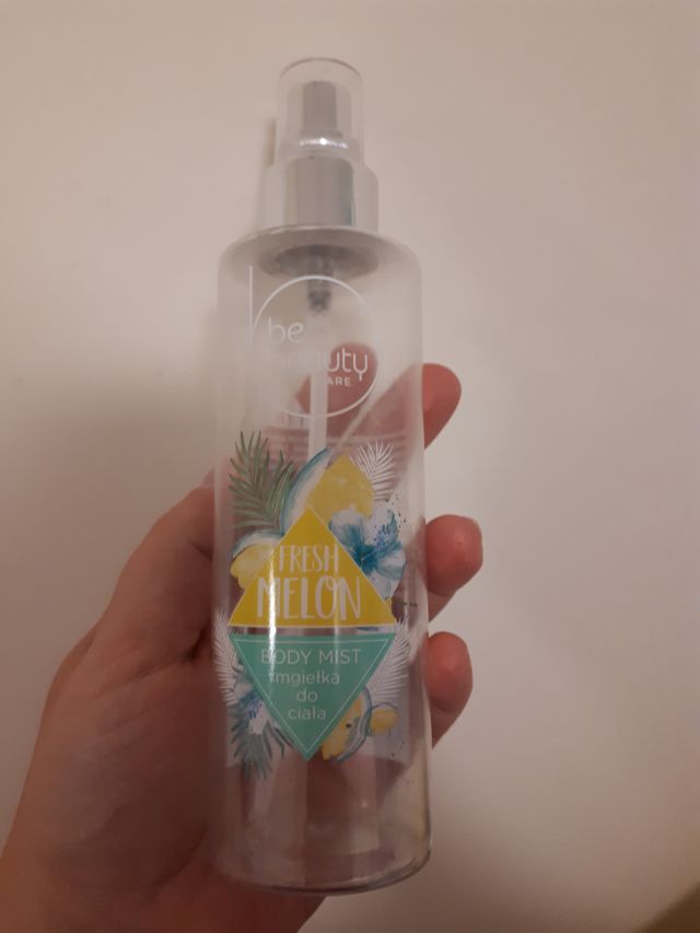 akcja denkowanie! grudzień - kosmetyki w świątecznych opakowaniach i świątecznych kolorach 🎄❄️⛄🎀🎁🎅