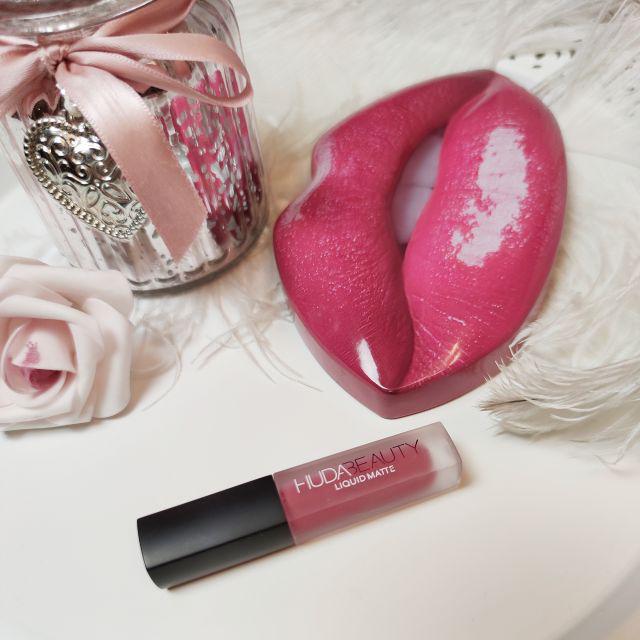 Huda Beauty Liquid Matte, Pomadka do ust, Trophy Wife
