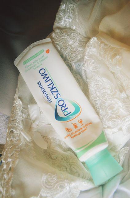 Sensodyne Pasta do zębów, Proszkliwo, Wzmacniająca szkliwo