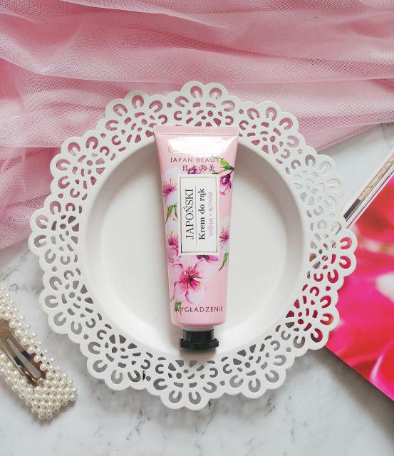 Bielenda Japan Beauty, Krem do rąk, Japoński, Wygładzenie, Wiśnia + Jedwab