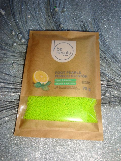 akcja denkowanie! grudzień - kosmetyki w świątecznych opakowaniach i świątecznych kolorach 🎄❄️⛄🎀🎁🎅