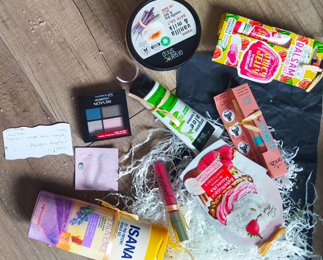 ✩ Kalendarz urodzinowy Clouders ✩