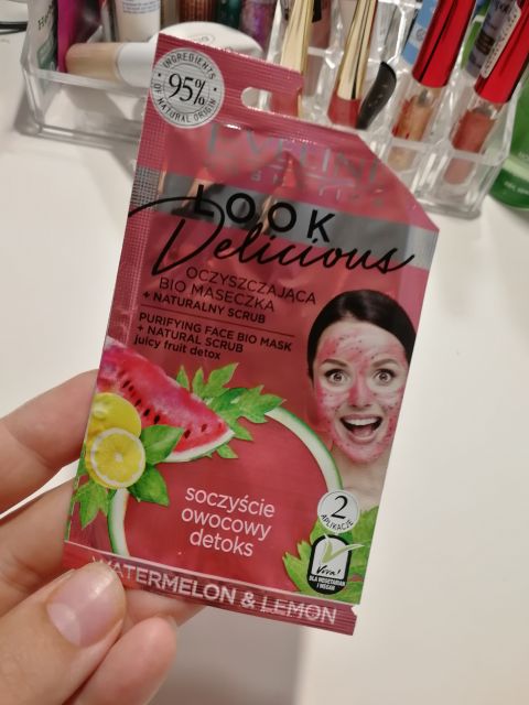 akcja denkowanie! grudzień - kosmetyki w świątecznych opakowaniach i świątecznych kolorach 🎄❄️⛄🎀🎁🎅