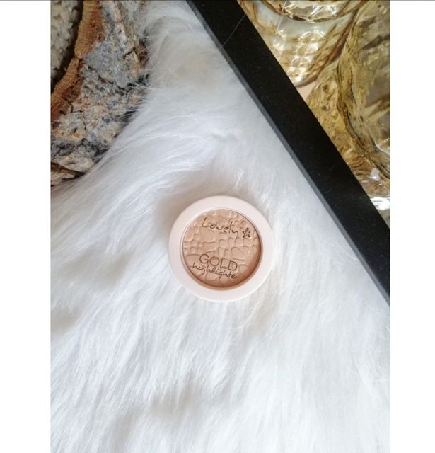 Lovely Gold Highlighter, Rozświetlacz do twarzy, Złoty