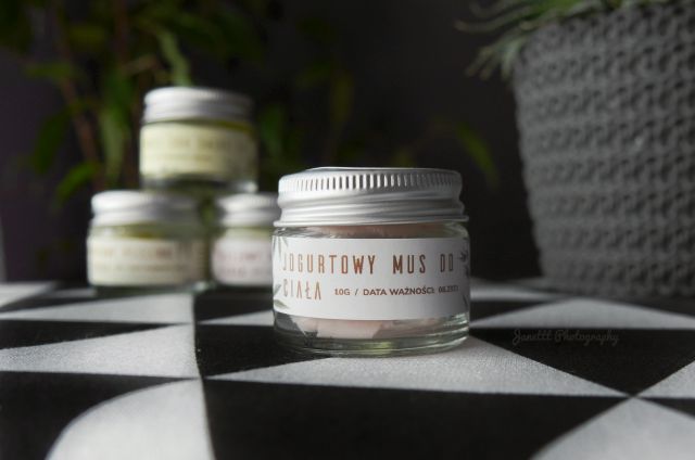 Hemp King Mus do ciała, Jogurtowy