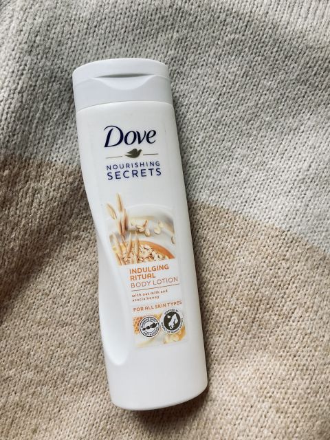 Dove Nourishing Secrets, Balsam do ciała, Indulging Ritual, Oat Milk & Honey