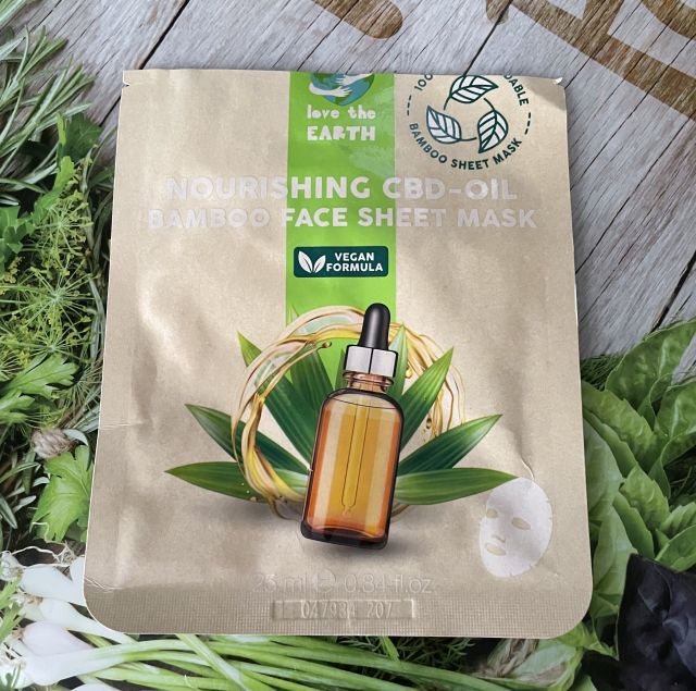 akcja denkowanie! grudzień - kosmetyki w świątecznych opakowaniach i świątecznych kolorach 🎄❄️⛄🎀🎁🎅