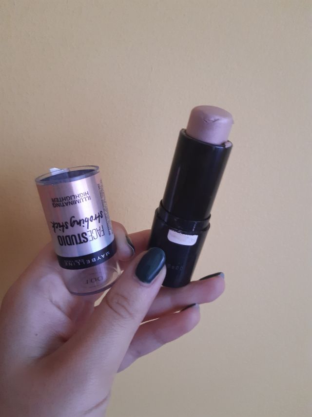 Rozświetlacz maybelline w sztyfcie 