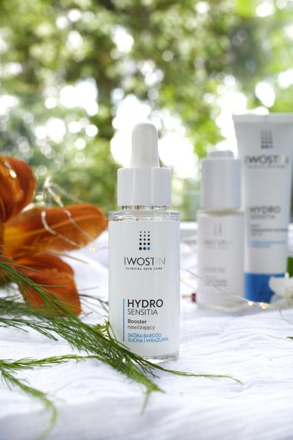 Iwostin Hydro Sensitia, Booster nawilżający