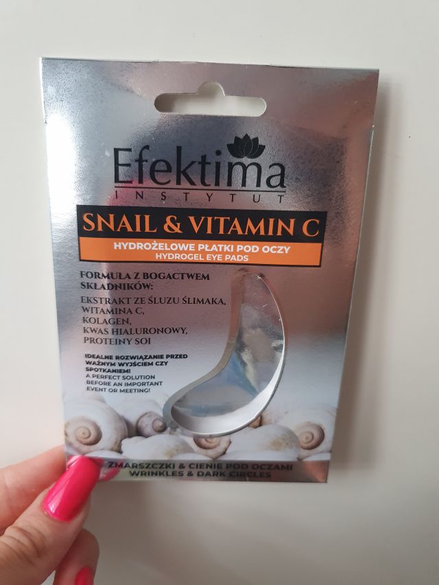 akcja denkowanie! grudzień - kosmetyki w świątecznych opakowaniach i świątecznych kolorach 🎄❄️⛄🎀🎁🎅