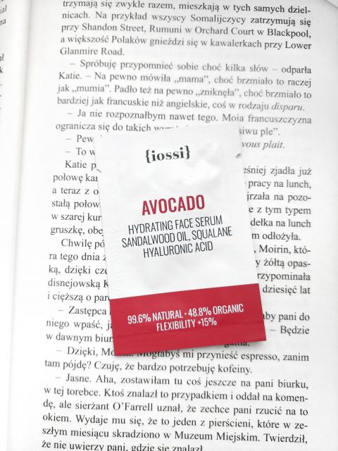 Iossi Serum do twarzy, Nawilżające, Olej awokado, skwalan, drzewo sandałowe, kwas hialuronowy
