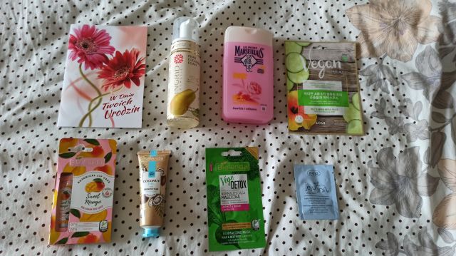 ✩ Kalendarz urodzinowy Clouders ✩