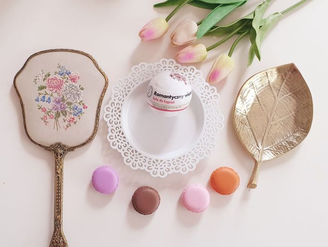 Marba Cosmetics Manufaktura Piękna, Kula do kąpieli, Musująca, Romantyczny wieczór