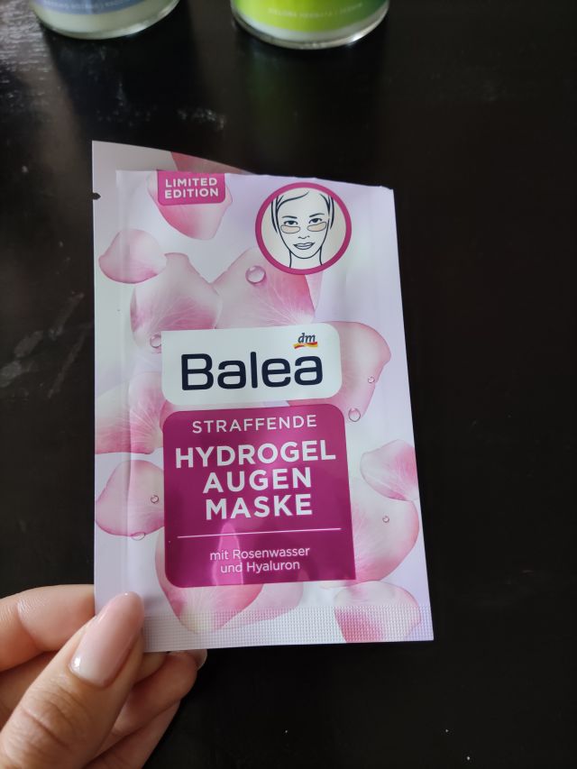 akcja denkowanie! grudzień - kosmetyki w świątecznych opakowaniach i świątecznych kolorach 🎄❄️⛄🎀🎁🎅