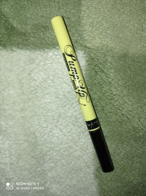 Lovely Pump Up, Brush Eyeliner, Eyeliner w pisaku, Deep Black
