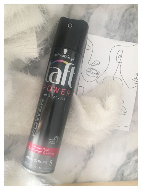 Schwarzkopf Taft, Power, Lakier do włosów, nr 5 Mega Strong