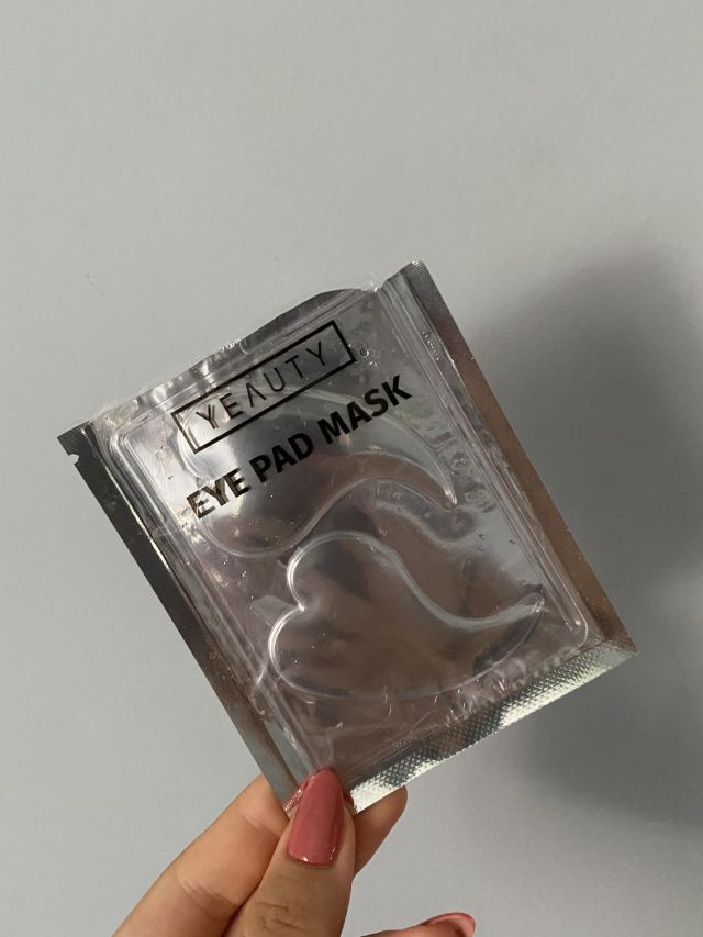 akcja denkowanie! grudzień - kosmetyki w świątecznych opakowaniach i świątecznych kolorach 🎄❄️⛄🎀🎁🎅