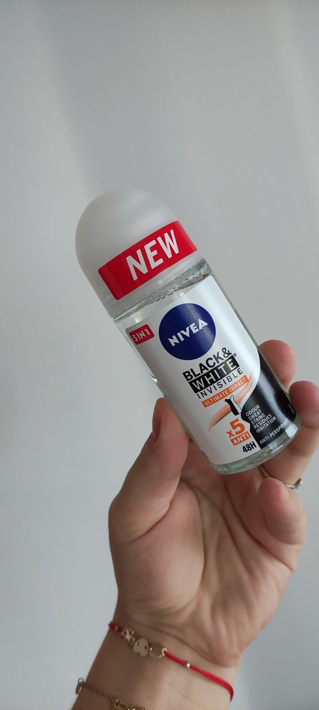 Nivea Antyperspirant w kulce, Black & White, Invisible, Ultimate Impact