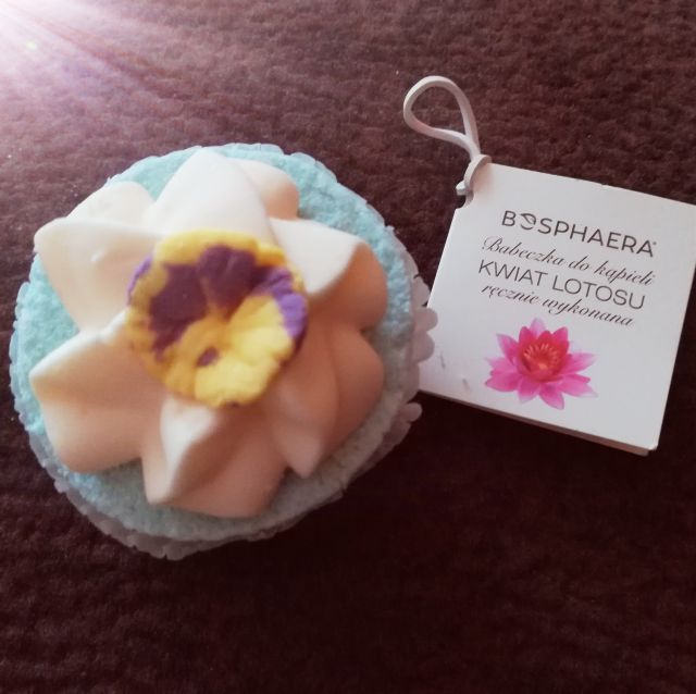 Bosphaera Babeczka do kąpieli, Kwiat lotosu