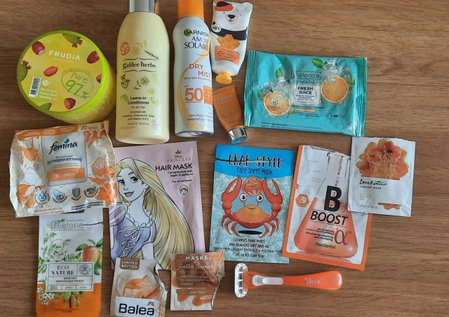 akcja denkowanie! grudzień - kosmetyki w świątecznych opakowaniach i świątecznych kolorach 🎄❄️⛄🎀🎁🎅